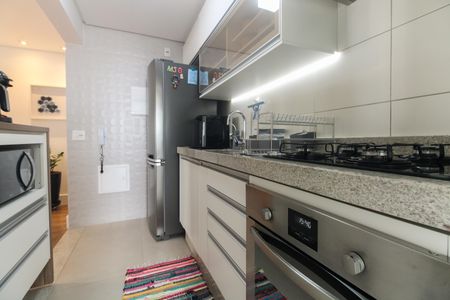 Apartamento à venda com 99m², 3 quartos e 2 vagasCozinha 