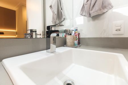 Apartamento à venda com 99m², 3 quartos e 2 vagasBanheiro Suíte 