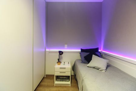 Apartamento à venda com 99m², 3 quartos e 2 vagasQuarto 2