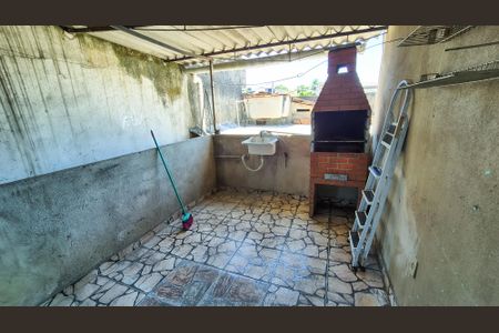 Casa para alugar com 183m², 3 quartos e 1 vagaÁrea de serviço e churrasqueira 