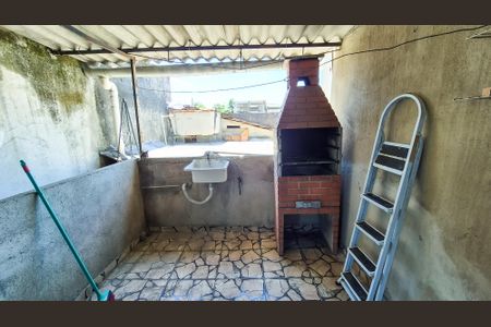 Casa para alugar com 183m², 3 quartos e 1 vagaÁrea de serviço e churrasqueira 