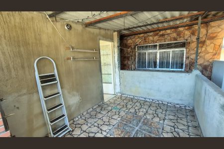 Casa para alugar com 183m², 3 quartos e 1 vagaÁrea de serviço e churrasqueira 