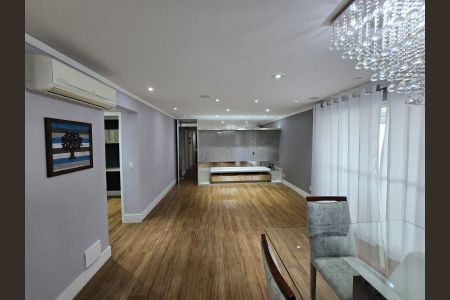 Apartamento para alugar com 129m², 3 quartos e 3 vagasSala 