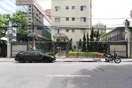 Apartamento para alugar com 90m², 2 quartos e 1 vagaFachada