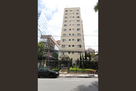 Apartamento para alugar com 90m², 2 quartos e 1 vagaFachada