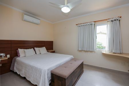 Casa de condomínio à venda com 124m², 3 quartos e 3 vagasSuíte