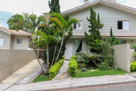 Casa de condomínio à venda com 124m², 3 quartos e 3 vagasFachada