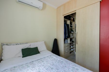 Casa de condomínio à venda com 124m², 3 quartos e 3 vagasQuarto 2