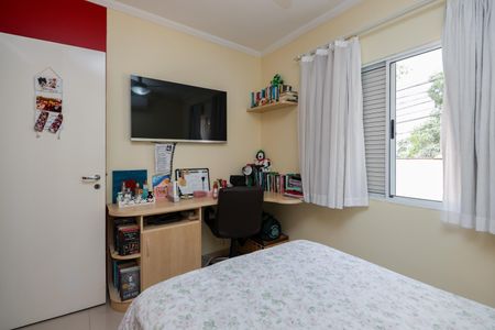 Casa de condomínio à venda com 124m², 3 quartos e 3 vagasQuarto 2