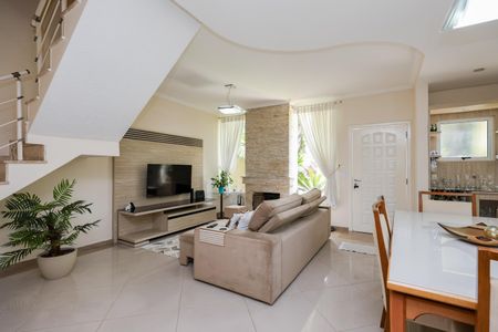 Sala de casa de condomínio à venda com 3 quartos, 124m² em Parque Assuncao, Taboão da Serra