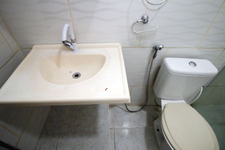 Apartamento para alugar com 48m², 3 quartos e sem vagaBanheiro