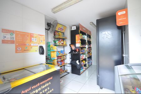 Apartamento à venda com 60m², 2 quartos e 1 vagaMini Market