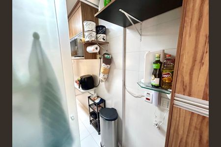 Apartamento à venda com 61m², 3 quartos e 1 vagaÁrea de Serviço