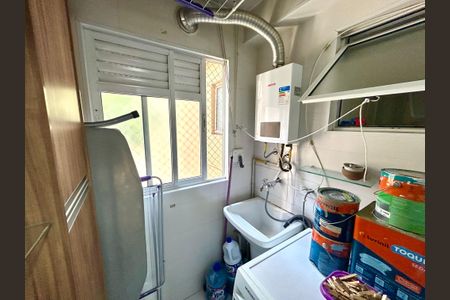 Apartamento à venda com 61m², 3 quartos e 1 vagaÁrea de Serviço