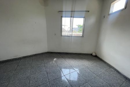 Quarto de casa para alugar com 1 quarto, 101m² em Vila Leopoldina, Duque de Caxias