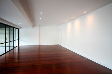 Apartamento para alugar com 3 quartos, 176m² em Barra da Tijuca, Rio de Janeiro