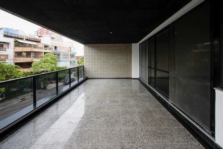 Apartamento para alugar com 3 quartos, 176m² em Barra da Tijuca, Rio de Janeiro