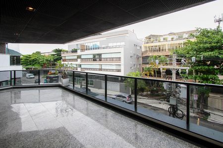 Apartamento para alugar com 176m², 3 quartos e 2 vagas