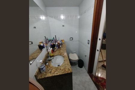 Apartamento à venda com 104m², 3 quartos e 2 vagas Apartamento à venda com 104m², 3 quartos e 2 vagasBanheiro
