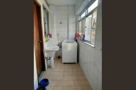 Apartamento à venda com 104m², 3 quartos e 2 vagas Apartamento à venda com 104m², 3 quartos e 2 vagasBanheiro
