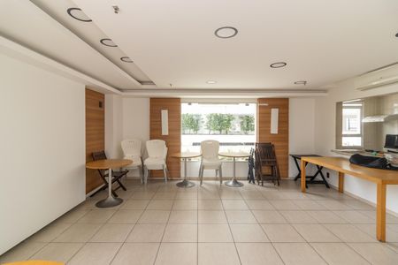 Apartamento para alugar com 52m², 2 quartos e 1 vagaÁrea comum - Salão de festas infantil