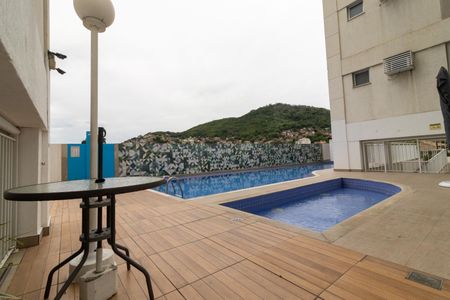 Apartamento para alugar com 52m², 2 quartos e 1 vagaÁrea comum - Piscina