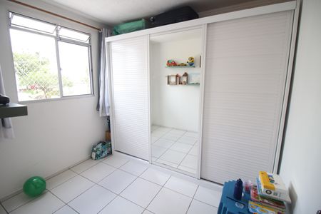 Quarto 2 de apartamento à venda com 2 quartos, 47m² em Califórnia, Contagem