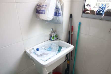 Apartamento à venda com 47m², 2 quartos e 1 vagaCozinha e Área de Serviço