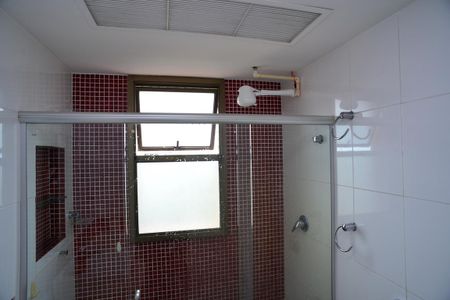 Apartamento à venda com 80m², 2 quartos e 2 vagasBanheiro Suíte 2