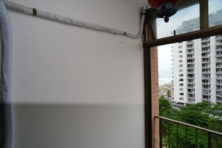 Varanda da Suíte de apartamento à venda com 2 quartos, 80m² em Barra da Tijuca, Rio de Janeiro