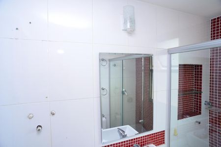 Apartamento à venda com 80m², 2 quartos e 2 vagasBanheiro Suíte 2