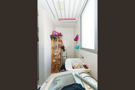 Apartamento para alugar com 100m², 3 quartos e 2 vagas Apartamento para alugar com 100m², 3 quartos e 2 vagasÁrea de Serviço