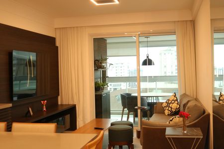 Apartamento para alugar com 2 quartos, 110m² em Agronômica, Florianópolis