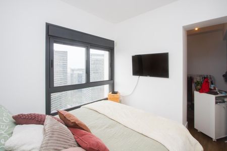 Apartamento para alugar com 134m², 2 quartos e 3 vagas Apartamento para alugar com 134m², 2 quartos e 3 vagasSuíte 2