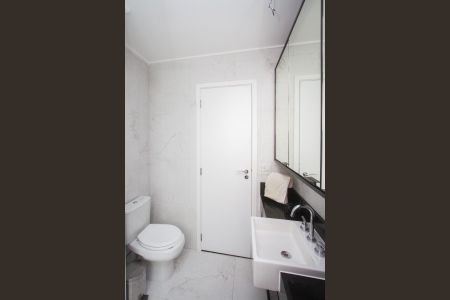 Apartamento para alugar com 134m², 2 quartos e 3 vagas Apartamento para alugar com 134m², 2 quartos e 3 vagasBanheiro Suíte 2