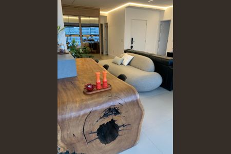 Apartamento para alugar com 2 quartos, 134m² em Chácara Santo Antônio (zona Sul), São Paulo