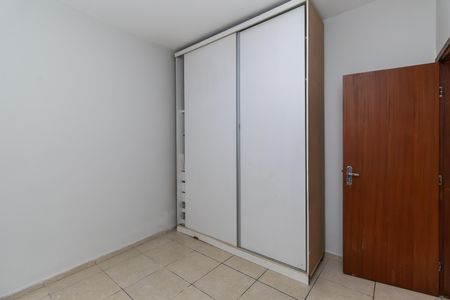 Quarto 1 de casa para alugar com 1 quarto, 40m² em Glória, Belo Horizonte