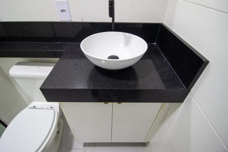 Apartamento para alugar com 62m², 2 quartos e 1 vagaBanheiro