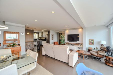 Apartamento à venda com 122m², 3 quartos e 2 vagasSala