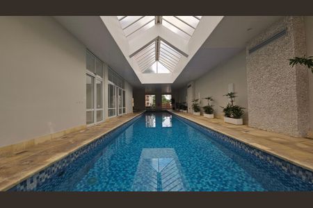 Apartamento à venda com 122m², 3 quartos e 2 vagasPiscina térmica