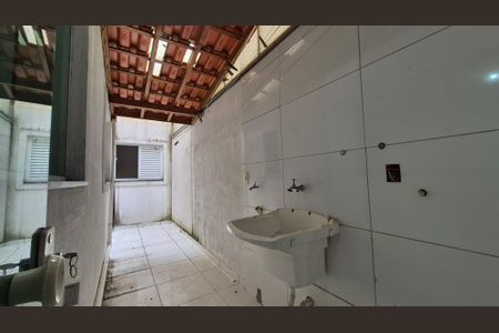 Apartamento à venda com 74m², 3 quartos e 1 vagaArea de serviço
