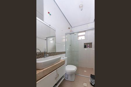 Casa para alugar com 470m², 3 quartos e 2 vagasBanheiro Social