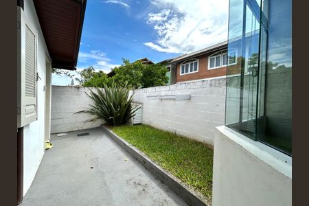 Casa para alugar com 80m², 2 quartos e sem vagaÁrea Gourmet 