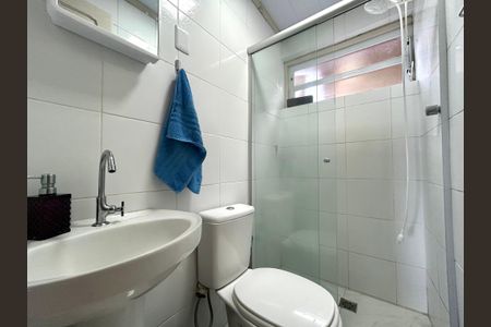 Casa para alugar com 80m², 2 quartos e sem vagaBanheiro social 