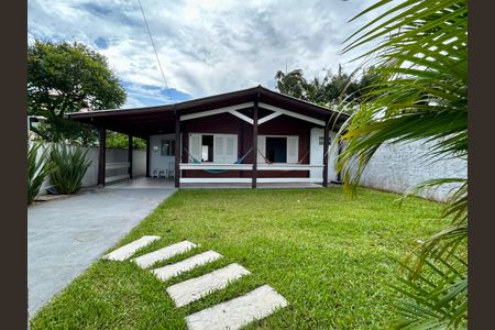 Casa para alugar com 80m², 2 quartos e sem vagaFachada 