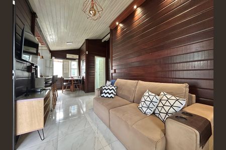 Casa para alugar com 80m², 2 quartos e sem vagaSala