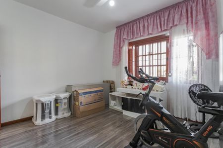 Casa para alugar com 238m², 5 quartos e 3 vagas Casa para alugar com 238m², 5 quartos e 3 vagasQuarto 4