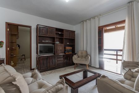 Sala de casa à venda com 5 quartos, 238m² em Morro Santana, Porto Alegre