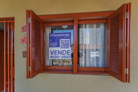 Casa para alugar com 238m², 5 quartos e 3 vagas Casa para alugar com 238m², 5 quartos e 3 vagasVGKU-332