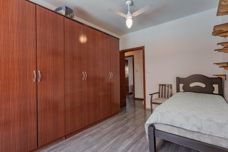 Casa para alugar com 238m², 5 quartos e 3 vagas Casa para alugar com 238m², 5 quartos e 3 vagasQuarto 3